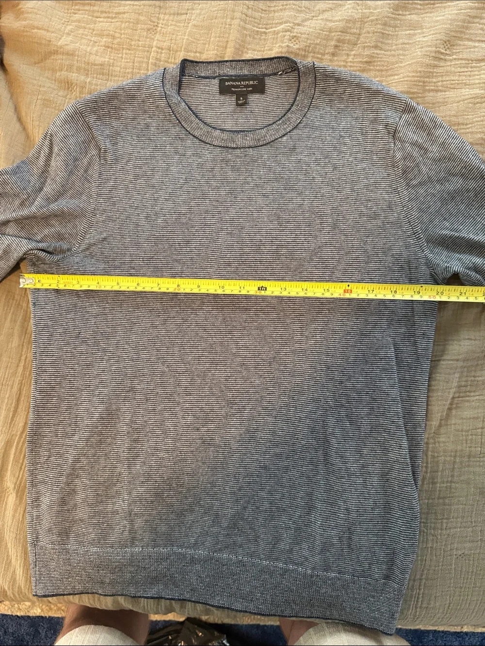 Banana Republic Men's Lightweight sweater - Luxe blend silk cashmere blend